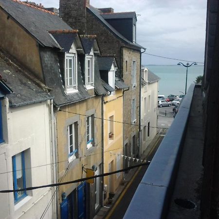 Appartement Rue Georges V - Port De La Houle Cancale Exterior photo